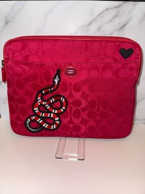 Coach Signature Satin Tablet Pouch / Clutch – Custom Y2K Style ❤️✨